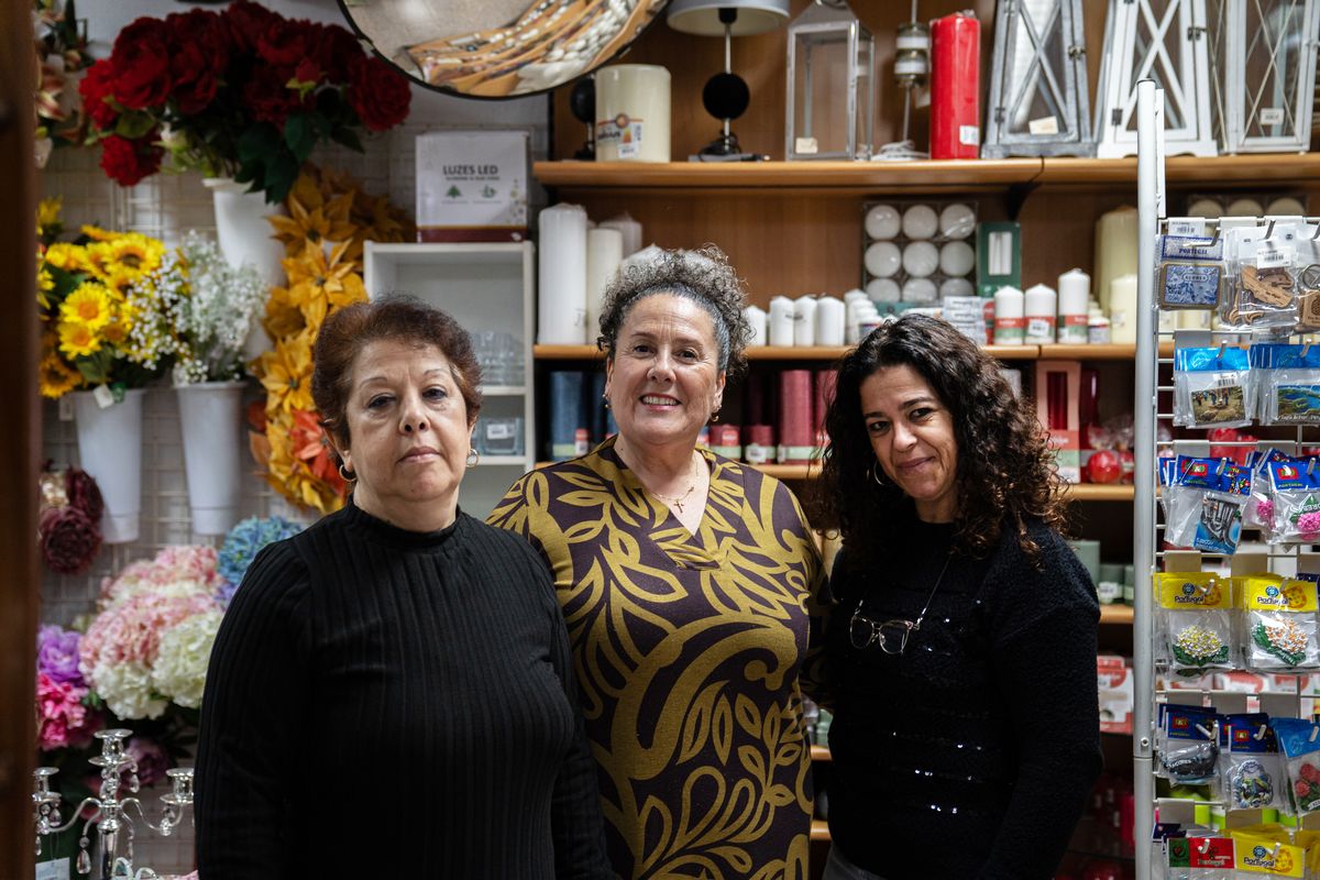 Comerciantes de Avlis Decorações, série As Caras do Bairro
